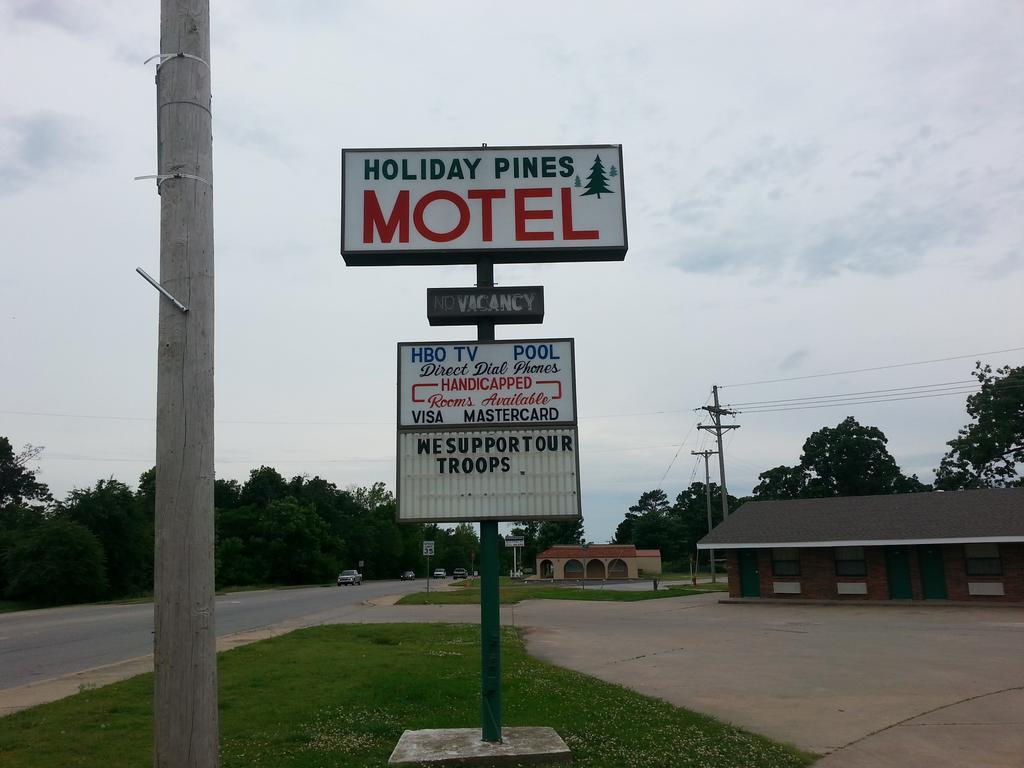Holiday Pines Motel Jay Bagian luar foto